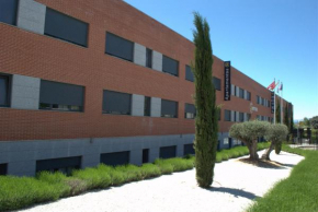 Гостиница Hotel-Apartamentos Tartesos  Лас-Росас-Де-Мадрид
